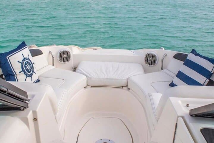 Private Cozumel Sail & Snorkel to El Cielo and Colombia Reef photo 5