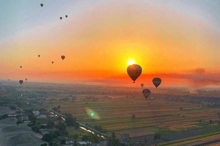 Sunrise Hot-Air Balloon Over Luxor: Ancient Egypt from the Sky photo 3