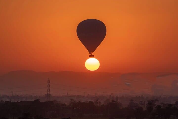 Sunrise Hot-Air Balloon Over Luxor: Ancient Egypt from the Sky photo 6