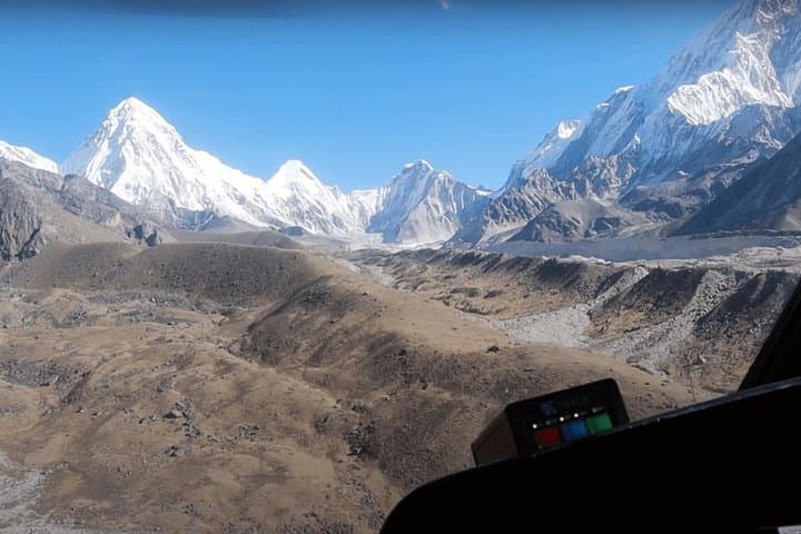 Everest Base Camp Helicopter Day Tour from Kathmandu — Scenic Flight to Kala Patthar photo 4