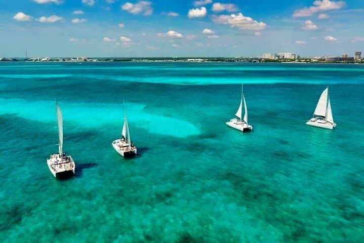 Full-Day Isla Mujeres Catamaran Cruise: Snorkel, Beach Club & Open Bar photo 3
