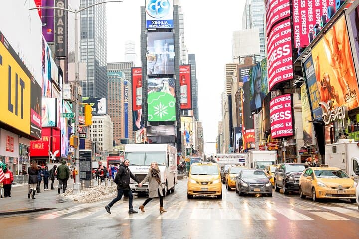 Private Vacation Photography Session in NYC with a Local Photographer photo 3