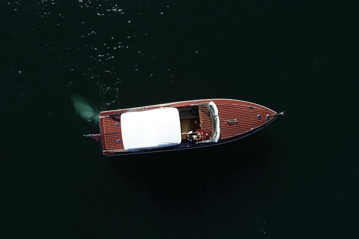 Private Sydney at Night Cruise: 1-Hour MV BEL Harbour Experience