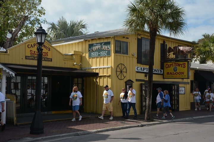Key West Haunted History Private Walking Tour — Old Town Ghost Walk photo 4
