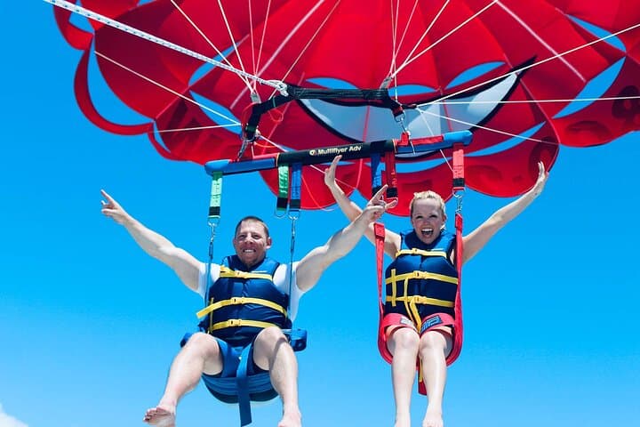 Parasailing Over Konyaaltı Beach — 10–15 Minute Adrenaline Flight in Antalya photo 3