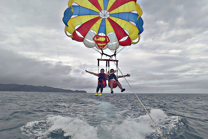 Parasailing Over Konyaaltı Beach — 10–15 Minute Adrenaline Flight in Antalya photo 5