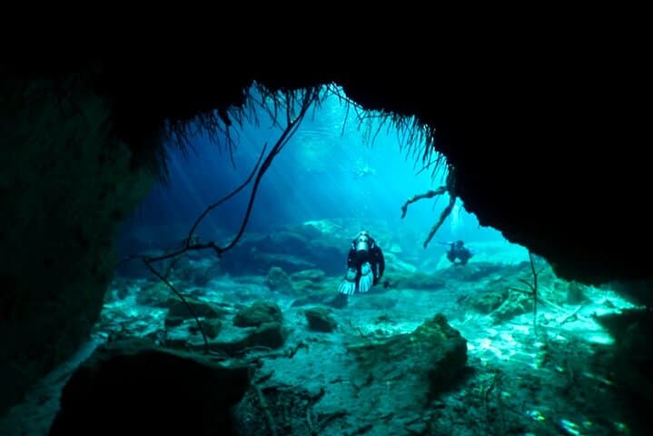 Cenote Triple Adventure Tour in Tulum: Snorkel, Cliff-Jump & Swim Three Iconic Sinkholes photo 5