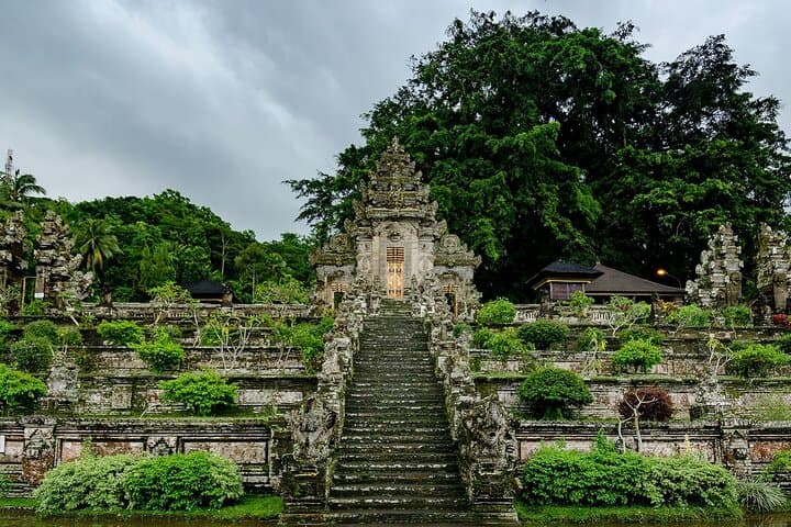 East Bali Discovery Tour by VW Safari — Tirta Gangga, Pura Kehen & Coastal Views photo 4