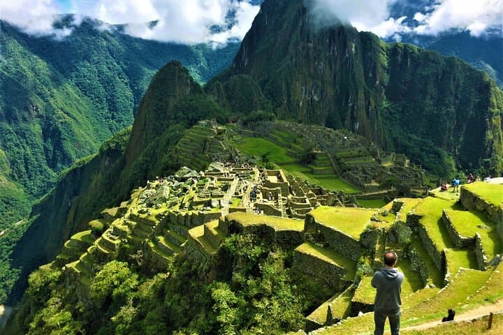 4-Day Inca Trail to Machu Picchu: Classic Hike with Vistadome Train Return photo 3