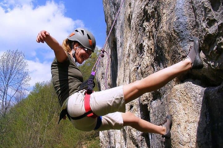 Cusco Full-Day Rock Climbing: City Crag Routes for Beginners to Advanced Climbers photo 5