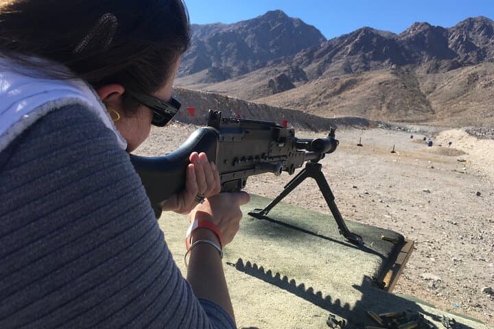 Las Vegas Desert Machine Gun Shooting Adventure: 3-Gun Full-Auto Experience photo 4