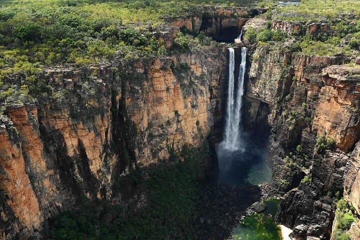 7-Day Darwin to Kakadu & Katherine Gorge: Wetlands, Rock Art and Gorge Cruises