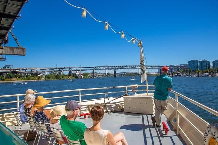 Portland Willamette River Happy Hour Sightseeing Cruise photo 2