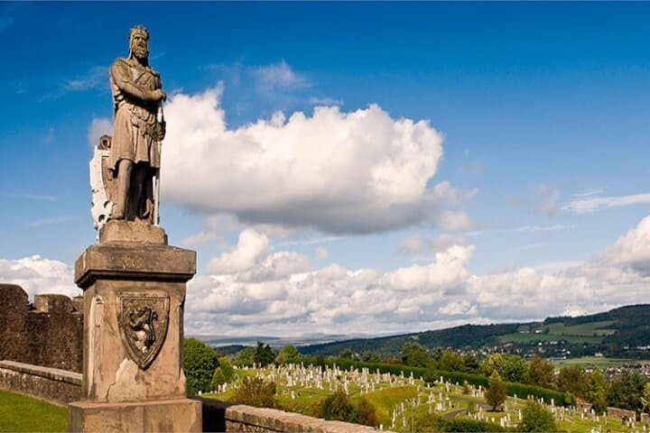 Stirling, Lindores Distillery & St Andrews Full-Day Tour from Edinburgh photo 2