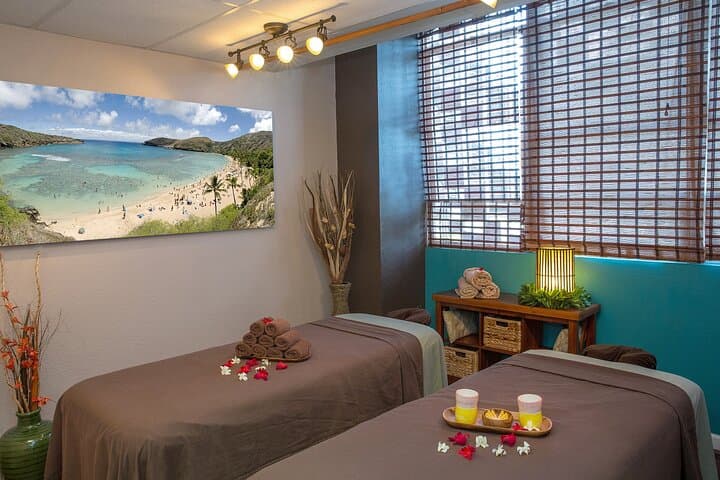 Queen for the Day Special: 90-Minute Full-Body Hawaiian Massage in Honolulu photo 4