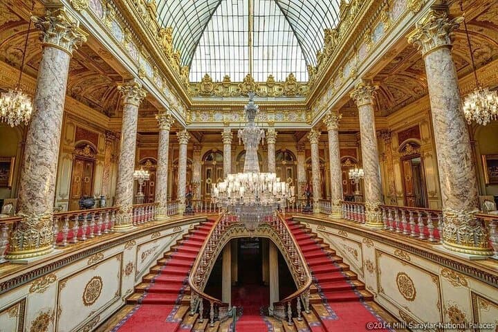 Private Bosphorus Cruise & Dolmabahce Palace: Luxury Day Tour in Istanbul photo 5