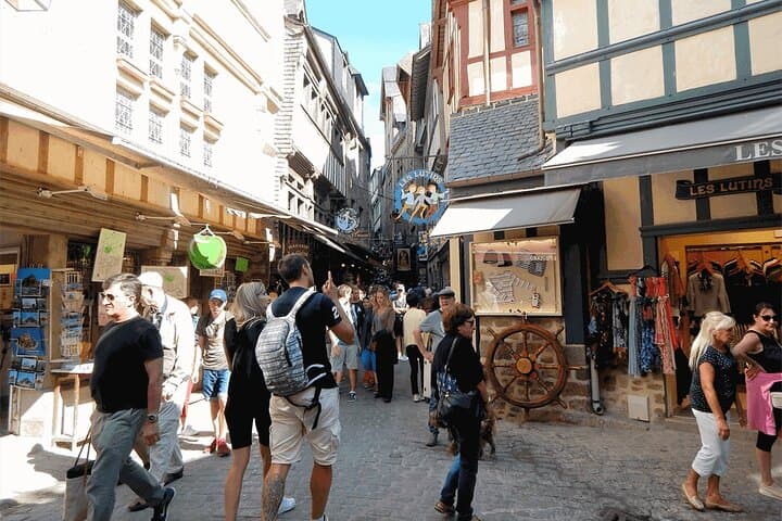 Mont Saint-Michel: 2-Hour Guided Walking Tour to the Abbey photo 5