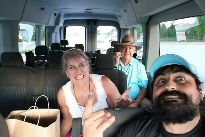 Custom Yucatán Day Tours from Cancún: Private Transport to Tulum, Chichén Itzá & Cenotes