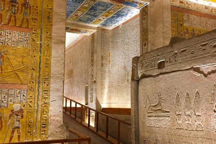 Medinet Habu and Deir el-Medina: West Bank Temples & Craftsmen's Village (Luxor) photo 3