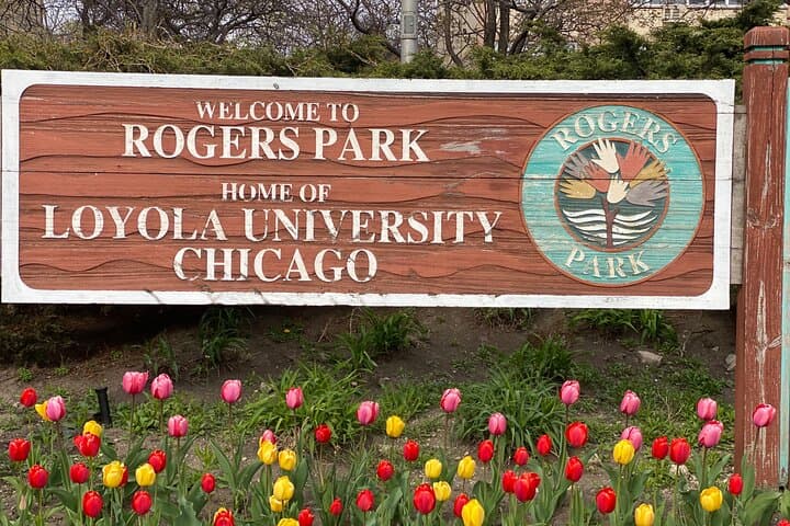 Small-Group Chicago Neighborhood Tour: North & South Side Highlights photo 5