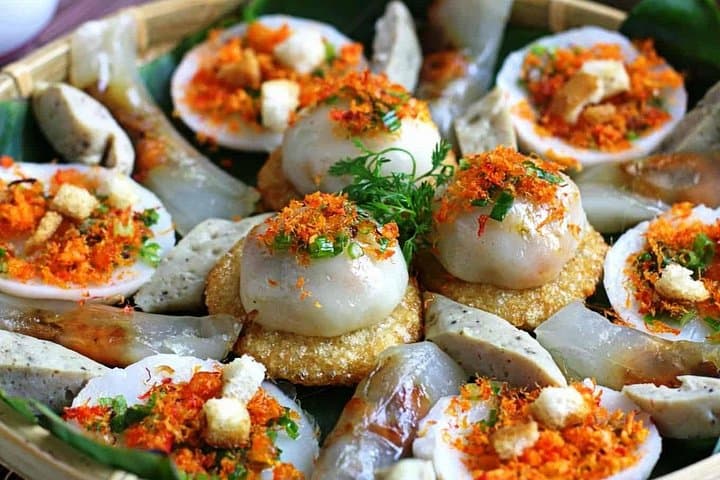 Hue Full-Day Private Tour from Da Nang & Hoi An — Imperial Citadel, Thien Mu & Perfume River photo 4