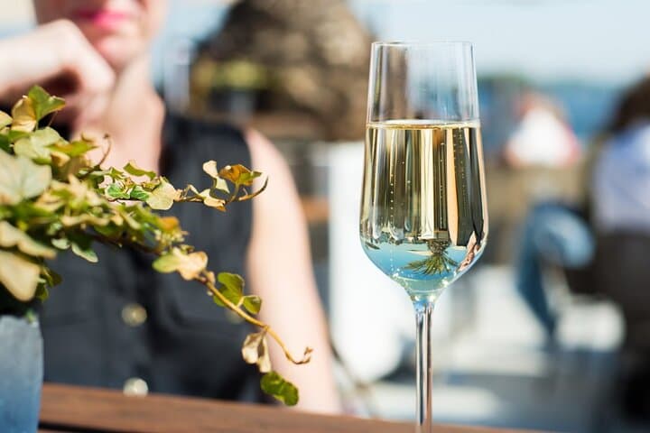 Full-Day Sussex and Kent Wine Tour: Vineyards, Tastings & Country Lunch