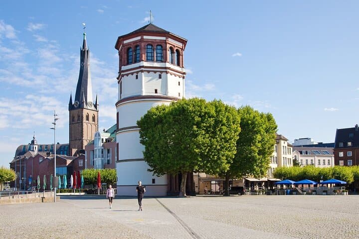 Private Audio Mystery Rally: Scavenger Hunt Through Düsseldorf's Old Town photo 2