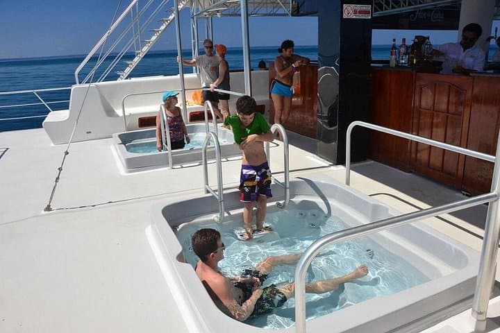 Sunset Catamaran Cruise on the Ocean King — Manuel Antonio Catamaran Tour photo 3