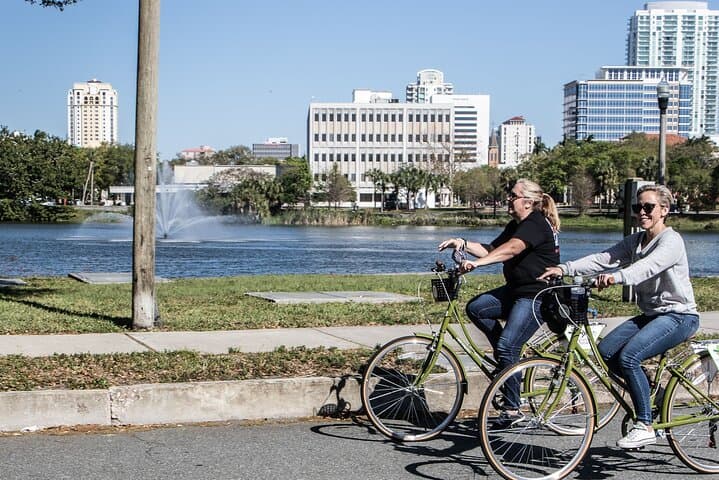 St. Pete Downtown Biking Tour: Explore DTSP Neighborhoods, Murals & Waterfront photo 2