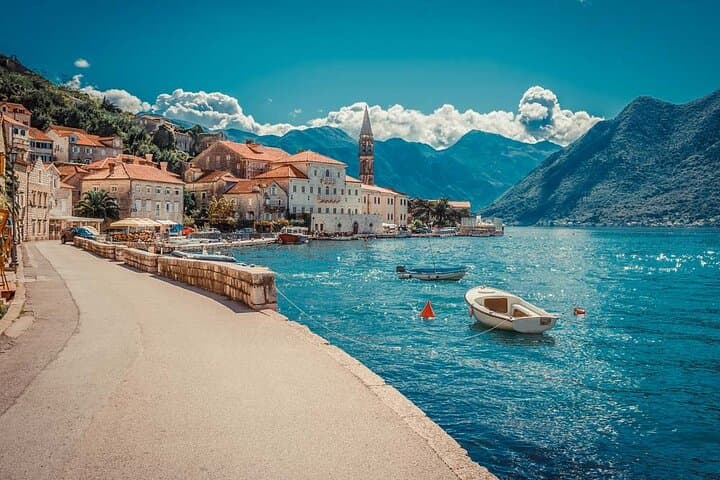 kotor-bay-lady-of-the-rocks-perast-private-speedboat-tour