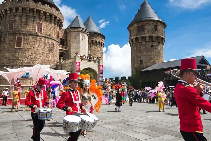 Golden Bridge & Ba Na Hills: Private Day Tour with Chauffeur photo 6