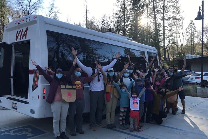 Private Yosemite Bus Tour with Hotel Pickup — Full-Day Custom Yosemite Valley Experience