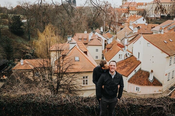 Prague Private Photo Shoot: Capture Charles Bridge, Old Town & Castle photo 5