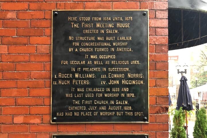 Salem Uncovered: Witch Trials Walking Tour and 1692 History photo 2