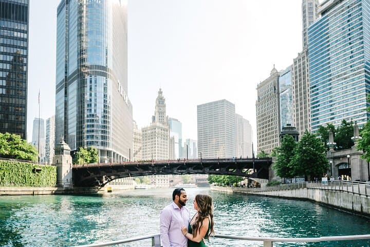 Private Chicago Vacation Photo Session with Local Photographer
