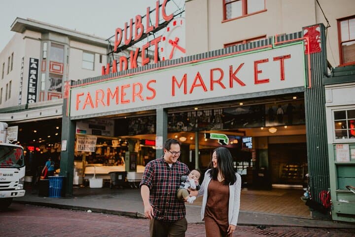 Seattle Private Photo Shoot: 60-Minute Vacation Photography Session