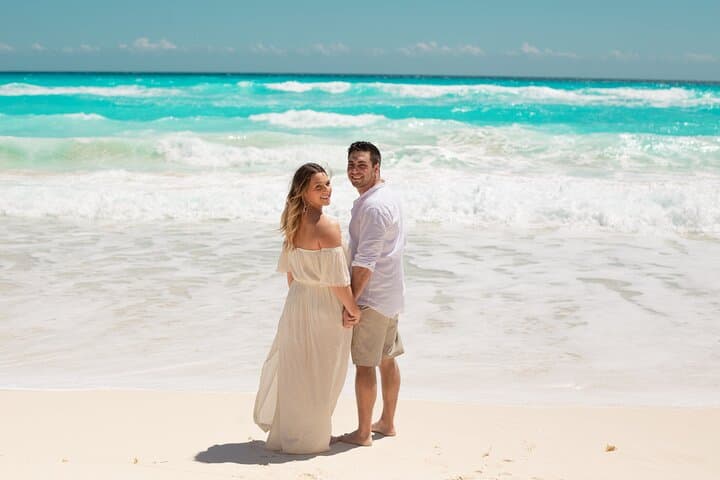 Private Professional Photoshoot in Nassau — 1–4 Hour Photo Experience photo 3