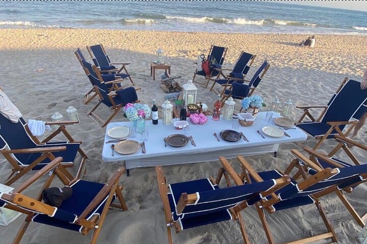 Luxury Beach Bonfire and Picnic Dinner at Town Line Beach — East Hampton Evening Experience