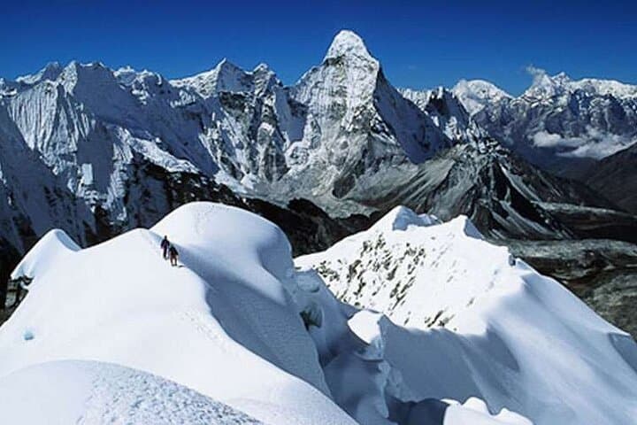 Everest Base Camp & Island Peak: High-Altitude Trek and Intro Alpine Summit
