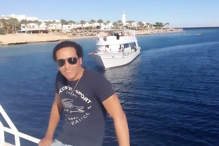 Private Full-Day Red Sea Escape: Ain El Sokhna From Cairo photo 2