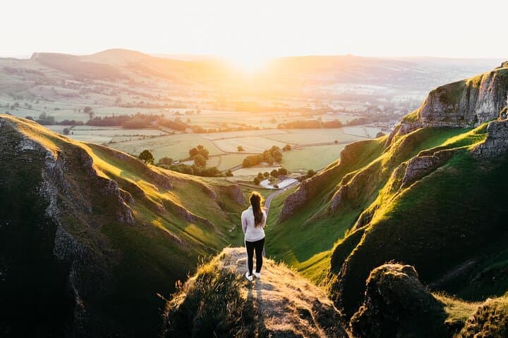 Peak District Hidden-Gems GPS Tour: Self-Drive Treasure Hunt and Family Quiz (7-Day Pass)