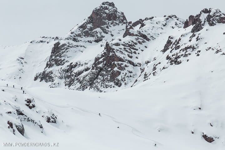 Yurt-Based Shymbulak 4-Day Backcountry Ski-Touring & Split-Boarding Adventure photo 3