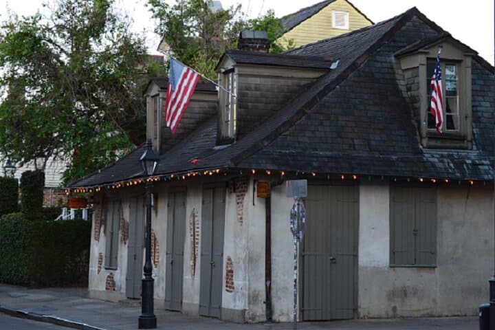 Historic French Quarter Walking Tour: 2-Hour Cultural Crash Course in New Orleans photo 3