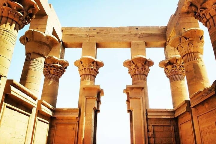 Luxor to Aswan: 2-Day Edfu, Kom Ombo & Abu Simbel Tour