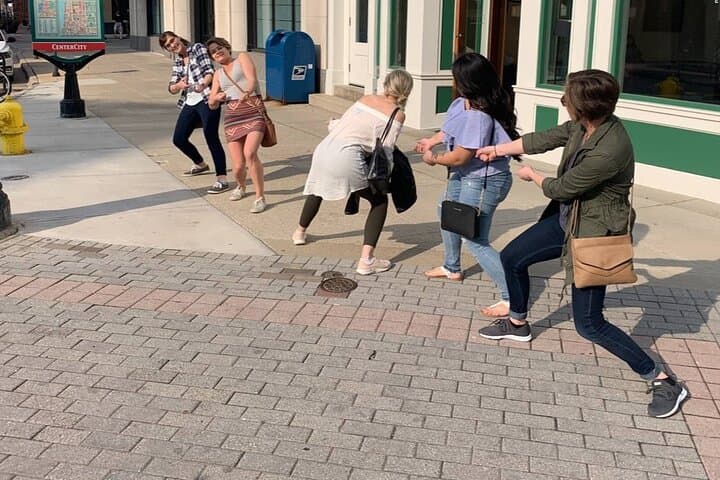 Zombie Scavenger Hunt in Nashville: Citywide Survival Game photo 2