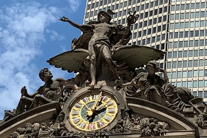 Inside Grand Central: A 2-Hour Walking Tour of New York's Architectural Heart