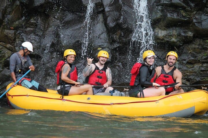 Arenal White Water Rafting Class 4 on the Sarapiquí River (With Lunch) photo 3