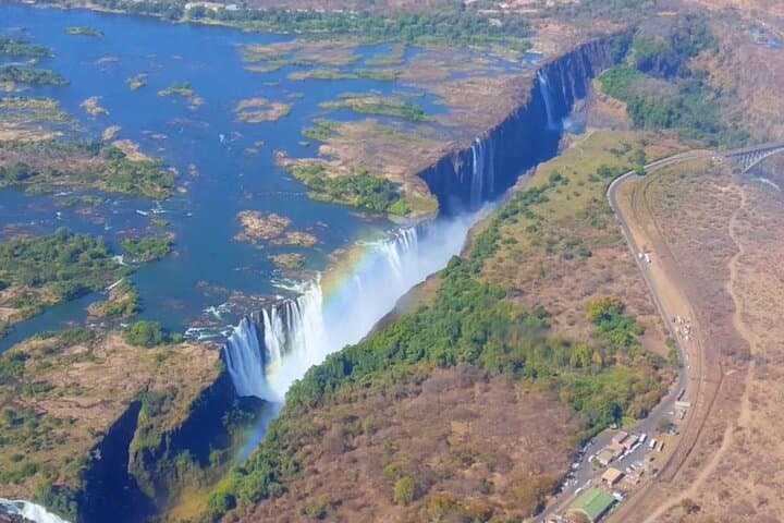 Flight of Angels: Helicopter Over Victoria Falls (Mosi oa Tunya) photo 4