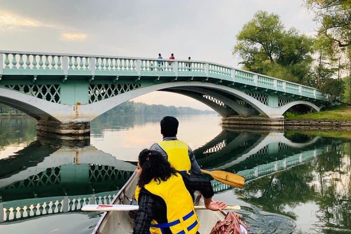 Sunset Canoe Tour of the Toronto Islands — Skyline Paddling at Golden Hour photo 5