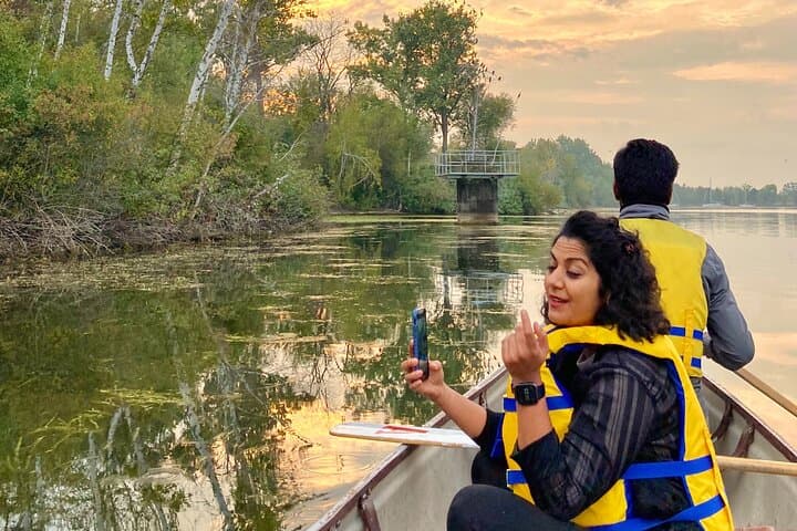Sunset Canoe Tour of the Toronto Islands — Skyline Paddling at Golden Hour photo 6